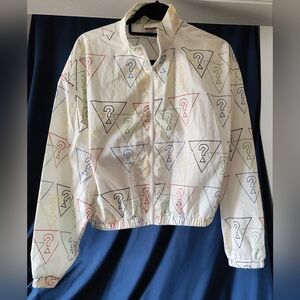Guess wind breaker